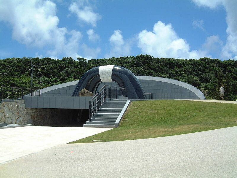 沖縄平和祈念公園モニュメント