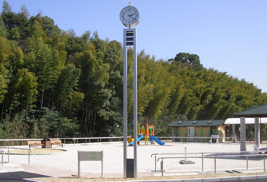 高尾公園時計塔